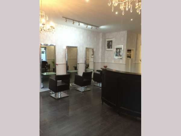 Painter and decorator job images