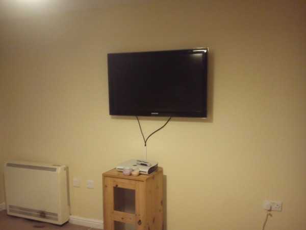 Painter and decorator job images