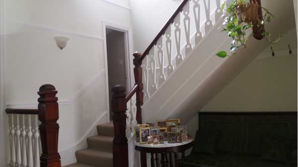 Painter and decorator job images